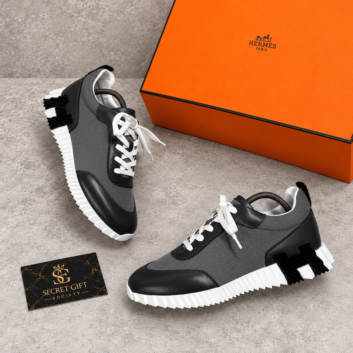 (PRE ORDER) HMES - TRAINERS - GREY/BLACK — Secret Gift Society