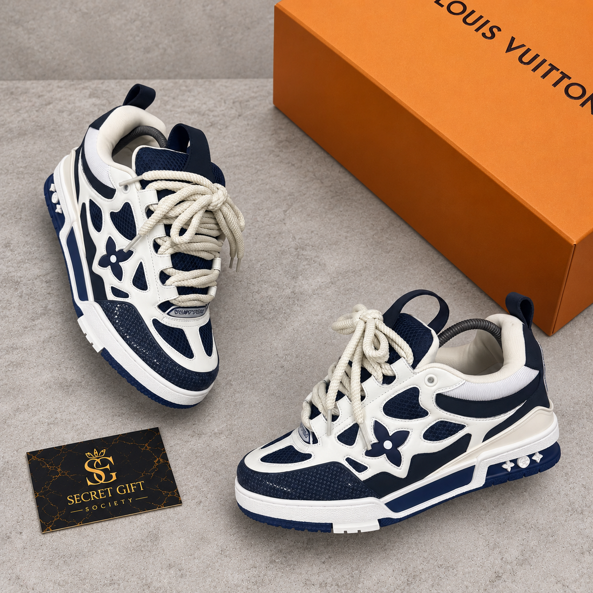 (PRE ORDER) LVE SKATE TRAINERS - NAVY — Secret Gift Society