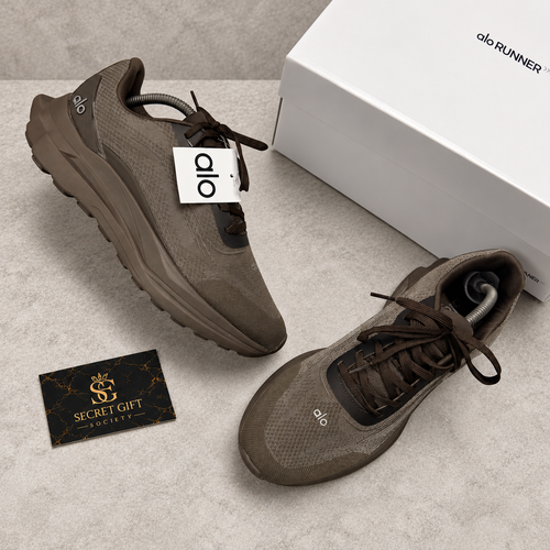 (PRE ORDER) ALO RUNNER - ESPRESSO — Secret Gift Society