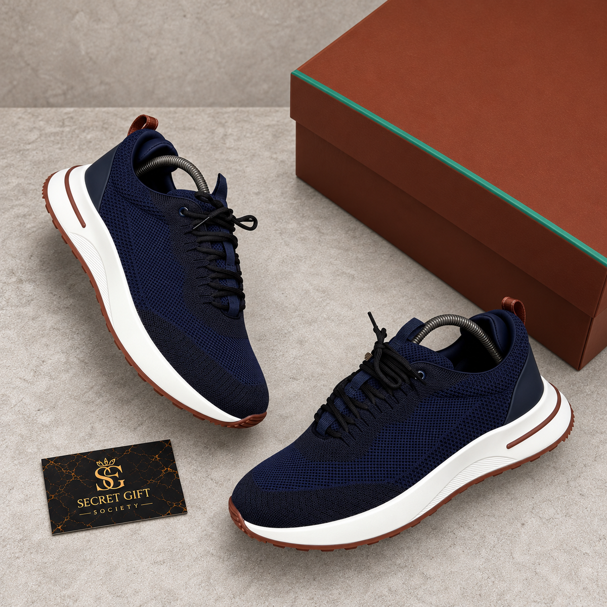 (PRE ORDER) LORO MESH TRAINER - NAVY — Secret Gift Society