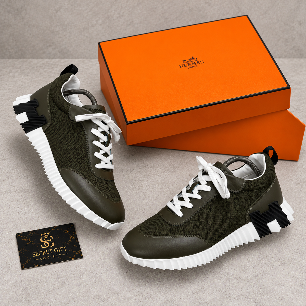 (PRE ORDER) H TRAINER - KHAKI — Secret Gift Society